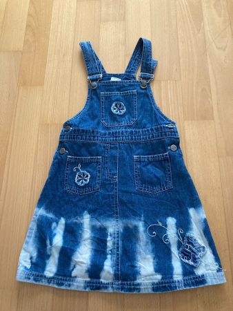Jeans-Latzkleid