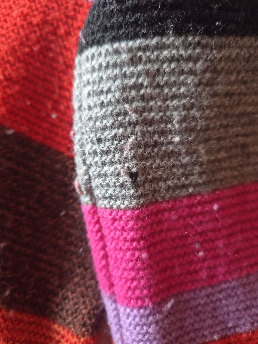 Kookai Pullover & Sweatshirts: Strickpullover Kookaï Gr 1 gestreift Trompetenärmel Mängel – Defekt aus Wattwil von tannenmeise73 6
