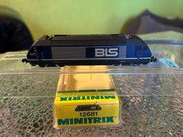 Minitrix 12681 Re 465 003-2 Jungfraujoch BLS Spur N Analog