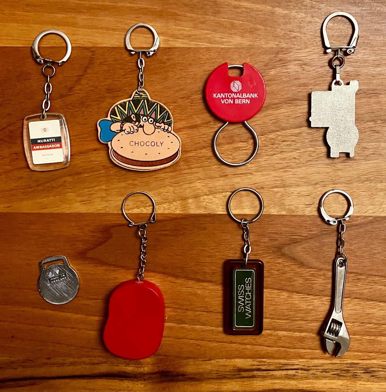 Portachiavi: Schlüsselanhänger & Pins – Usato da Wabern venduto da SuperKingChris 1