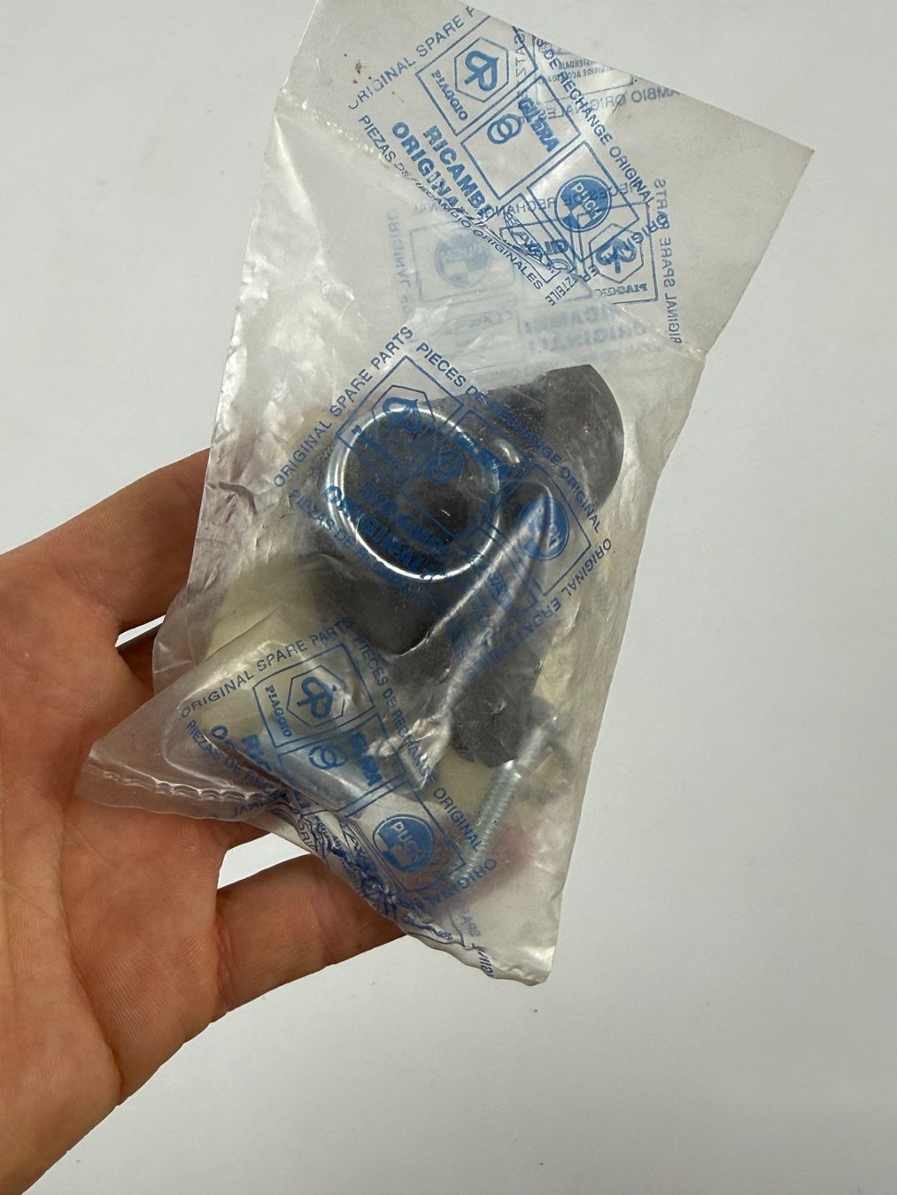 Piaggio Mofas: Piaggio SI Kettenspanner NOS – Neu und originalverpackt aus Hallau von mofaplus 1