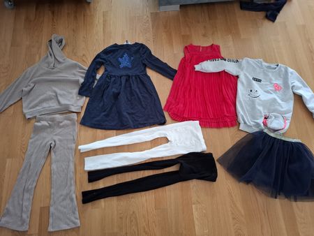Mädchen Kleiderpaket, Grösse 116, Top Zustand!