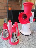 Tupperware Multi Reibe Profi Chef mit viel Zubehör