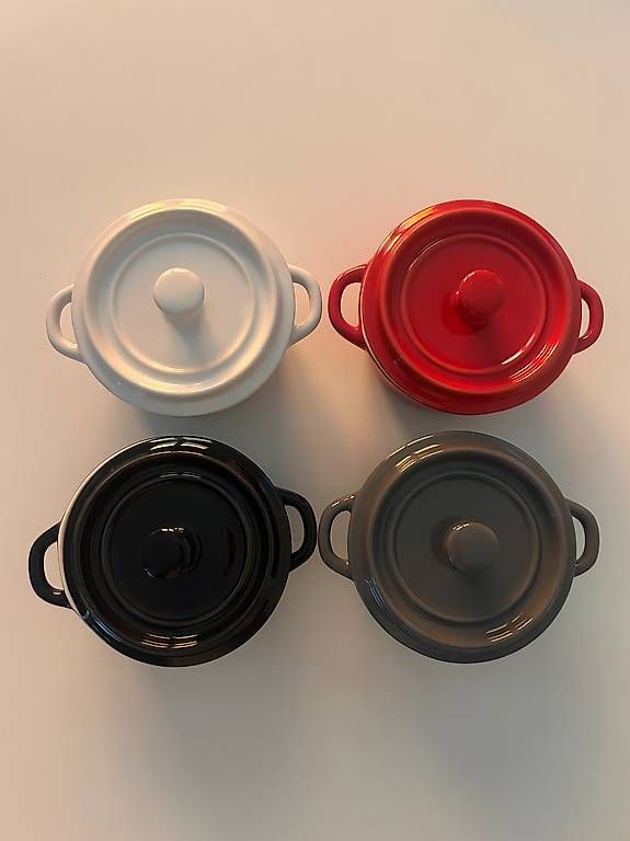 Casseroles: Set de 4 mini cocottes – D'occasion à Bussigny par hfr_j6yv