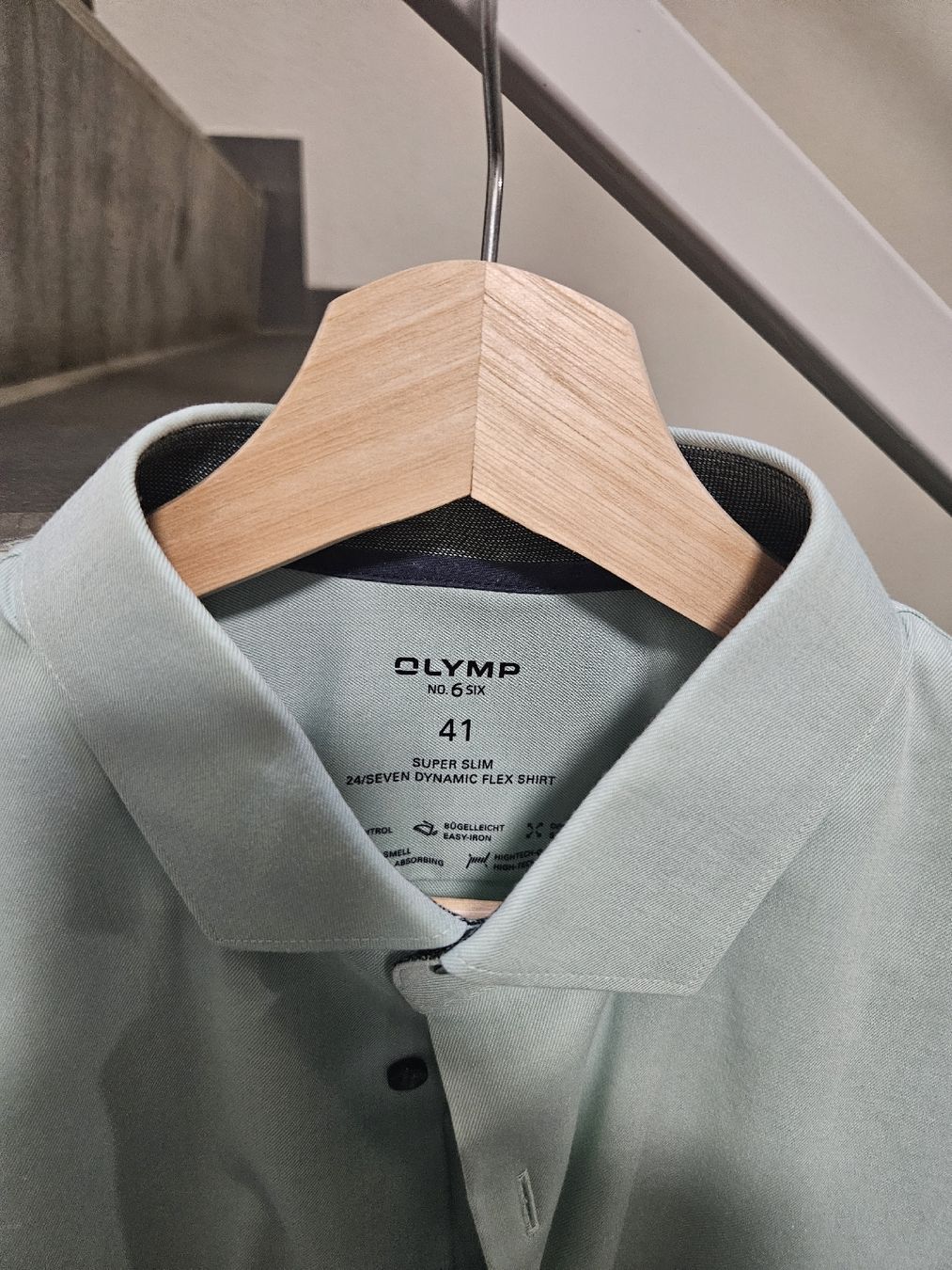 Chemises: Herrenhemd OLYMP Super Slim Dynamic Flex Grösse 41 hellgrün – D'occasion à Buchs ZH par rit_s6kv 1
