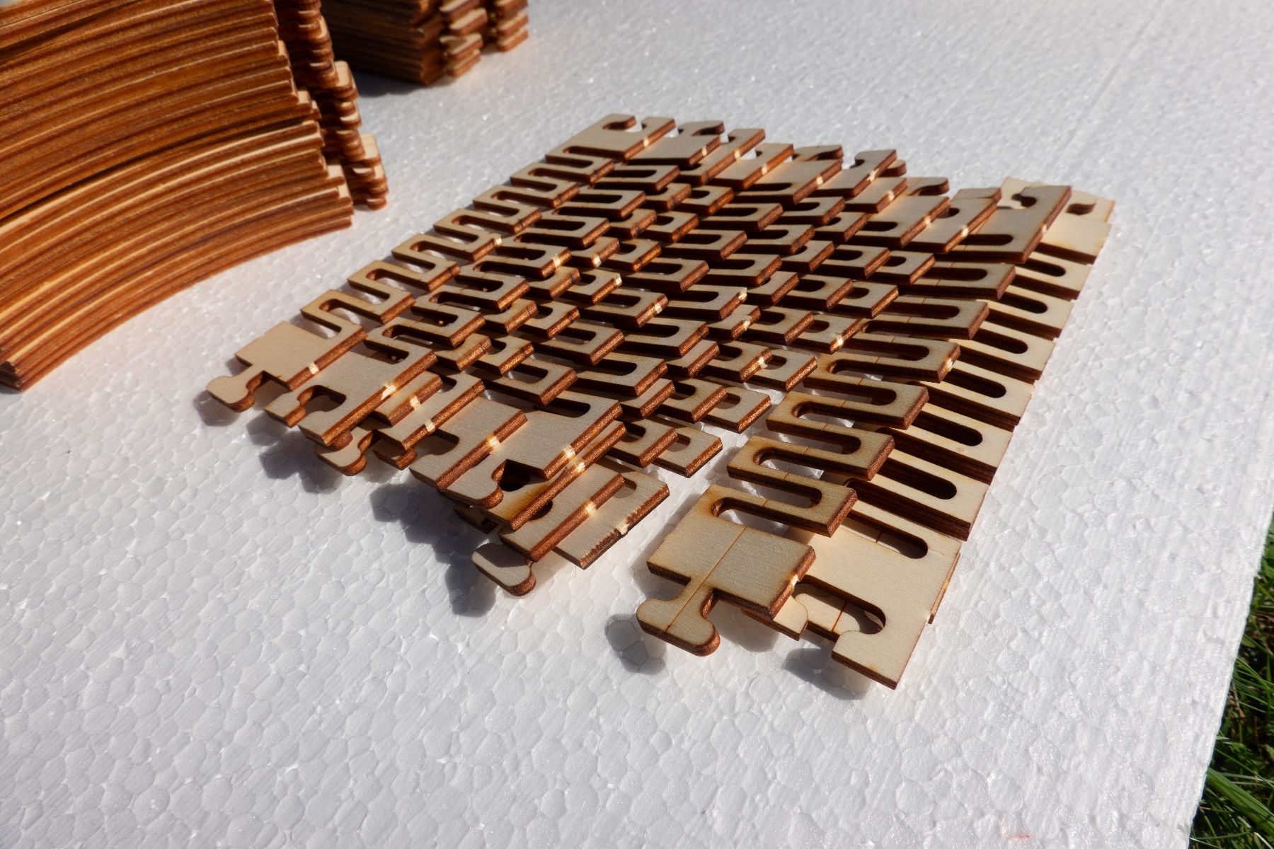 Faller Modelleisenbahnen: Faller Laser-Street Spur N – 104-teilig diverse Elemente – Neu (gemäss Beschreibung) aus Kilchberg ZH von  4