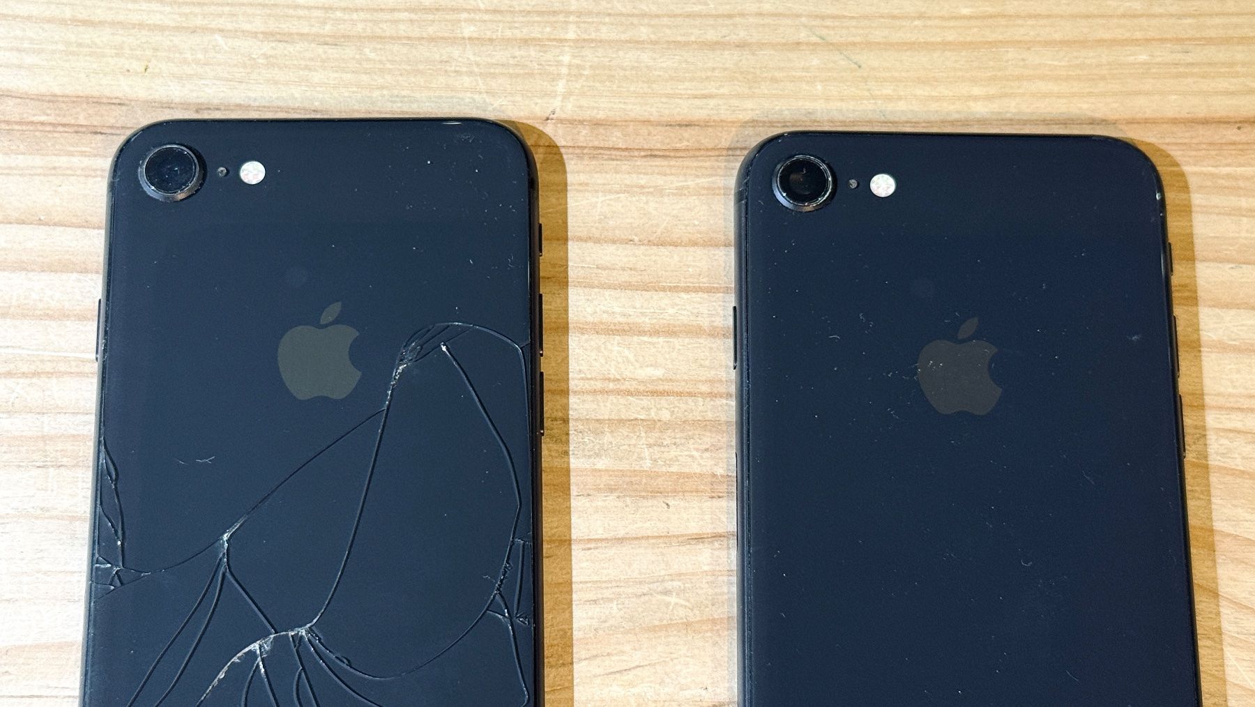 Apple Telefoni cellulari / Smartphones: 2 Chassis iPhone 8 avec composants – Usato da Morges venduto da DA-repa 5