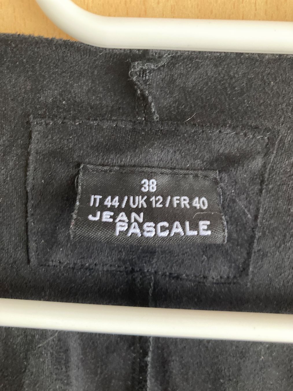 Jacken: Elegante Jacke schwarz Gr. 38 – Neu (gemäss Beschreibung) aus Thun von Vans_98 2