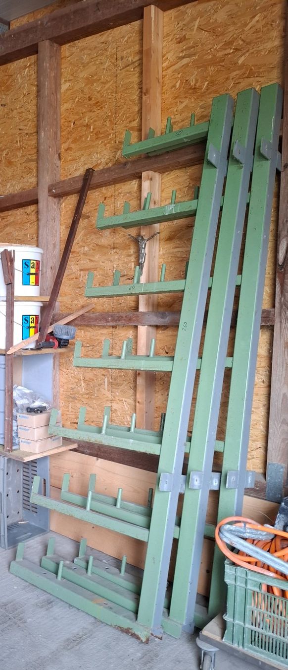 Scaffali: Kragarmregal / Langgutregal – Usato da Hünenberg venduto da extradesale 1