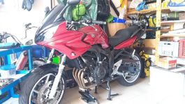 YAMAHA FZ6 Fazer