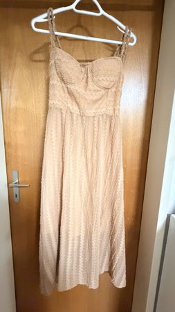 Stunning Summer Dress - Worn Once - Size Small, Beige