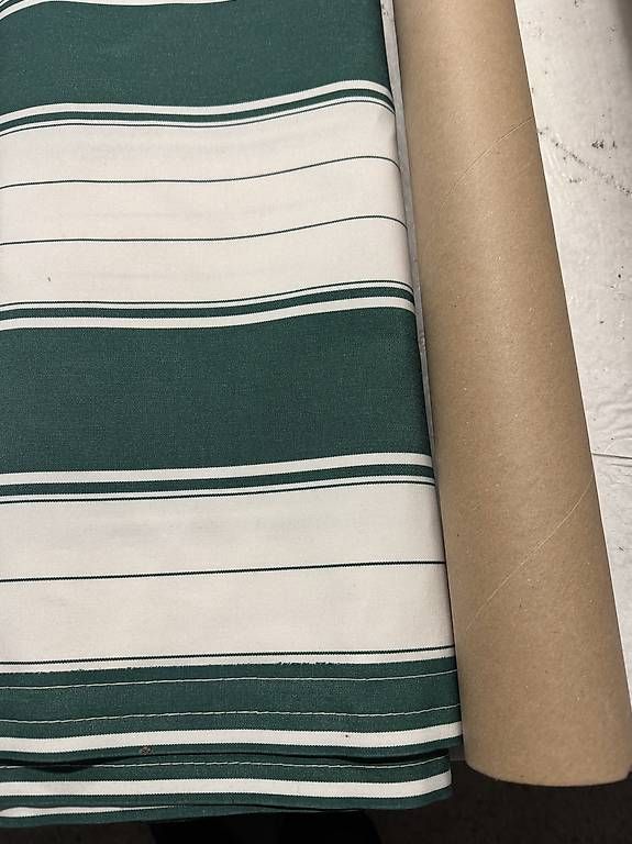 Tende da sole: Sonnenstore Stoff  – Usato da Horgen venduto da Rs25