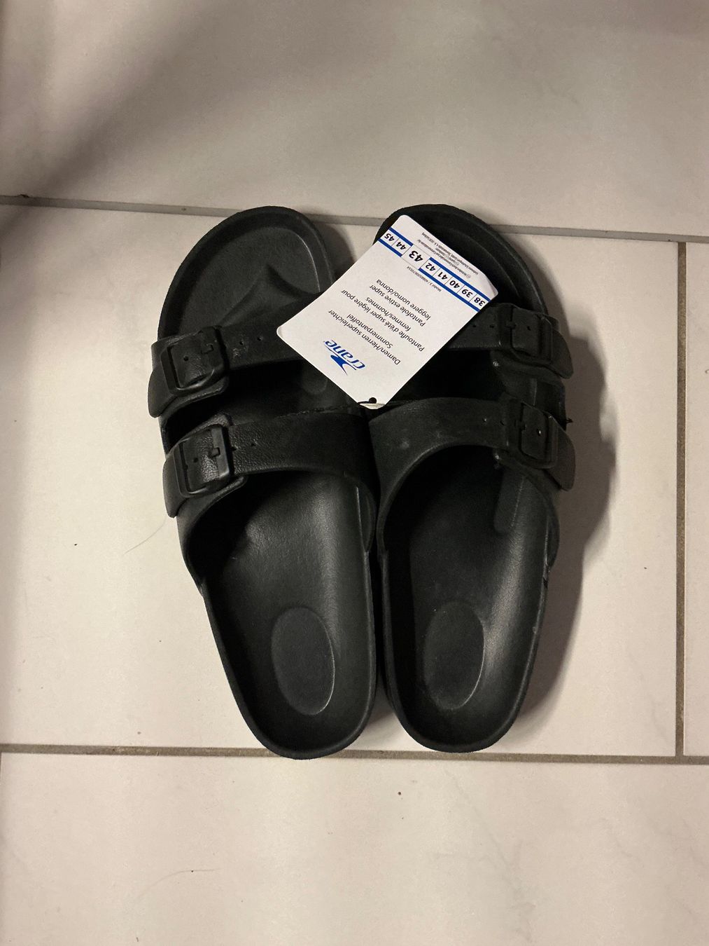 Herrenschuhe: Neue Haus. Badeschuhe Gr.43 – Neu und originalverpackt aus Biel-Benken BL von Sahra1