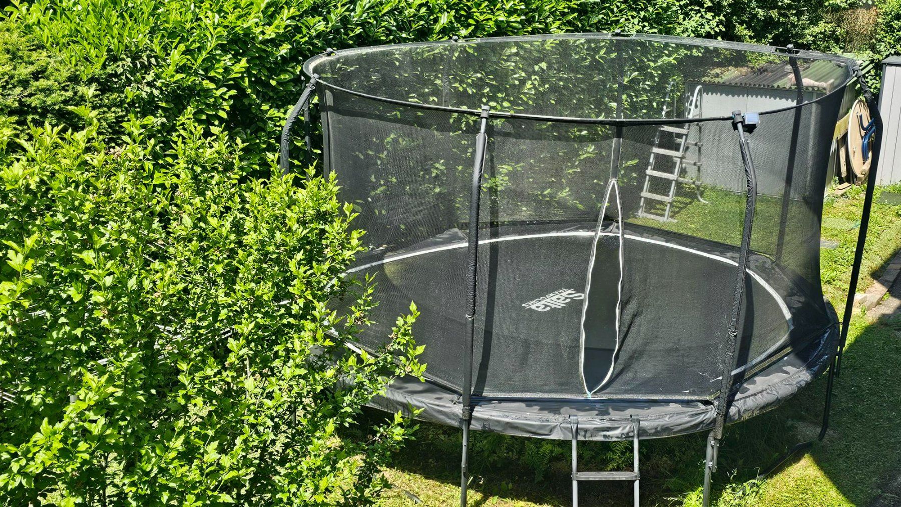 Trampoline: Trampolin für 1 Franken – Gebraucht aus Uitikon Waldegg von Huettngaudeejay