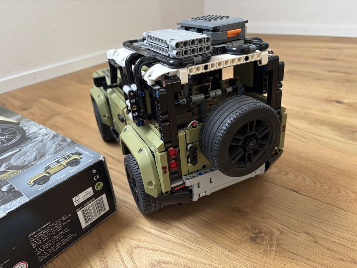 Technics Kit di costruzioni: Lego Landrover Defender  – Usato da Rohrbach venduto da KTMRider94 3