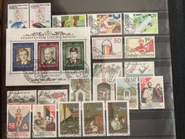 Liechtenstein 1988 Jahrgang gestempelt vollständig mit Block