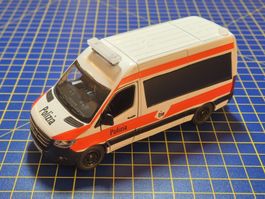 Mercedes Sprinter Kantonspolizei Tessin 1:43