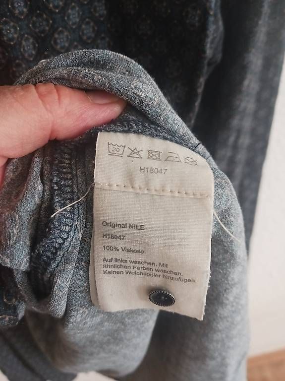 Nile Chemisiers: Bluse S von Nile – D'occasion à Riedholz par bri_fr7s 4