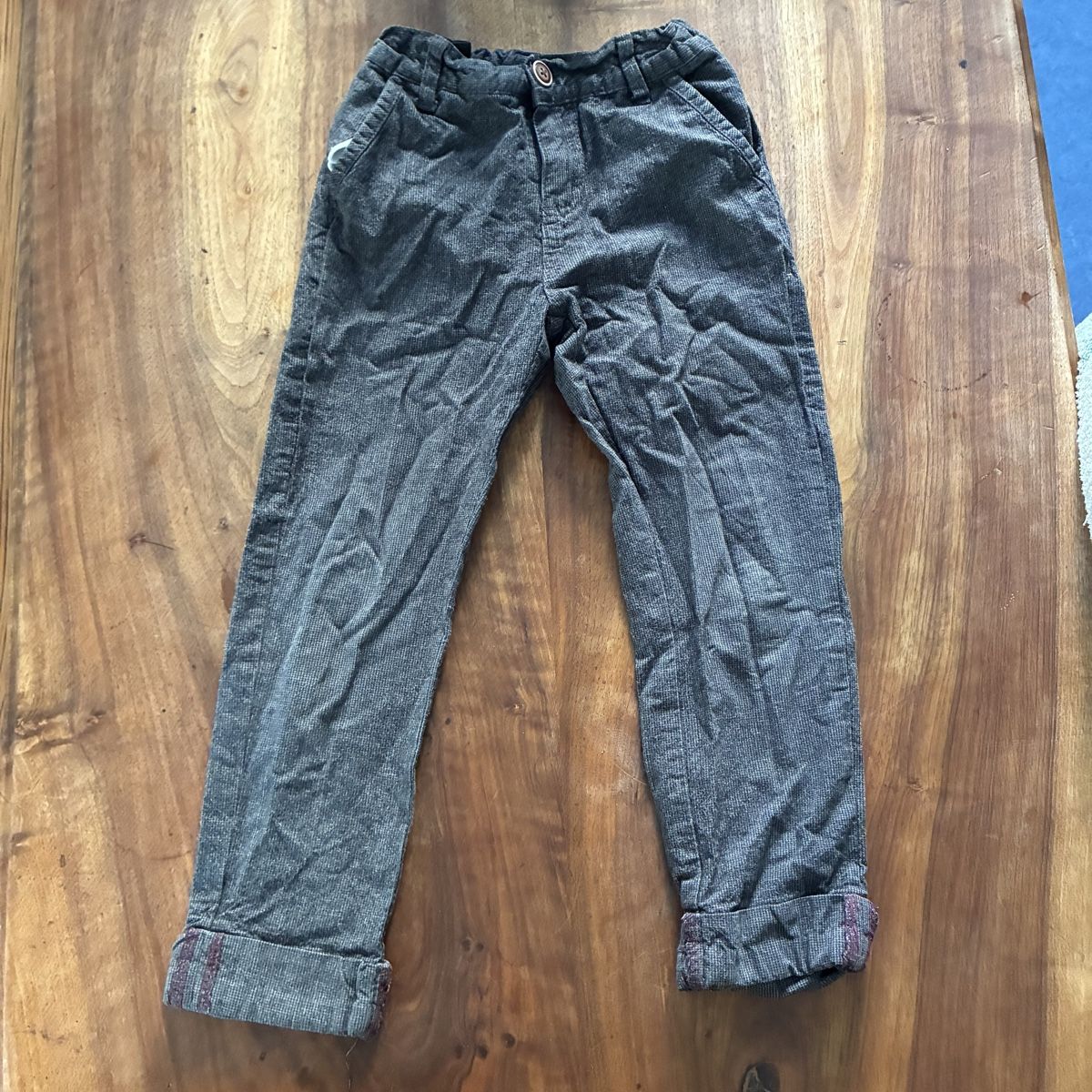 Pantalons: Hose Grösse 116 – D'occasion à Winterthur par bunteperlen