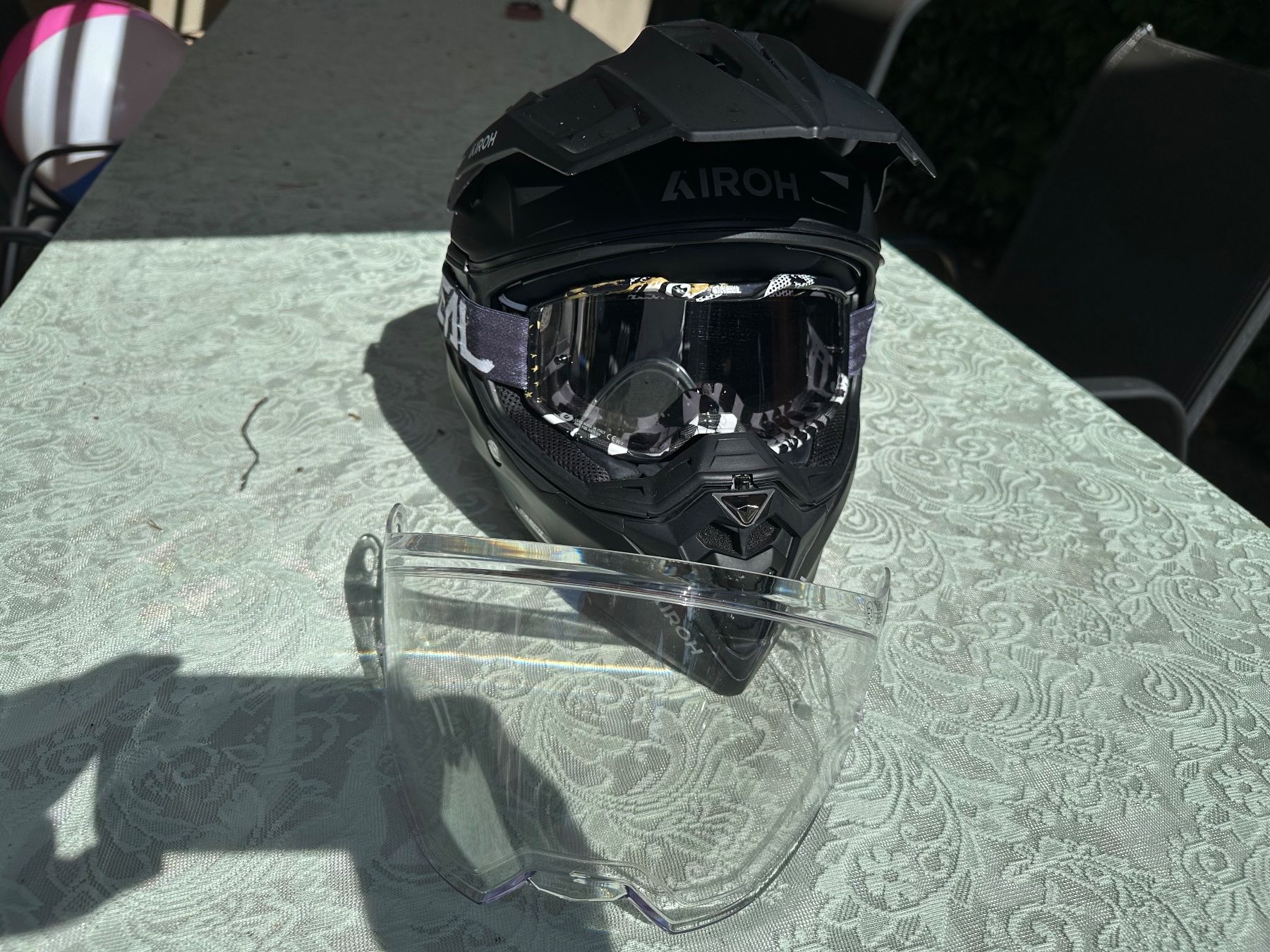Airoh Helme & Visiere: Airoh Commander 2, taille L, une saison, comme neuf – Gebraucht aus Courgenay von Cyanure 1