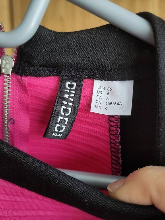 Vestiti: figurbetontes Kleid  – Usato da Winterthur venduto da Lisa123456789 1
