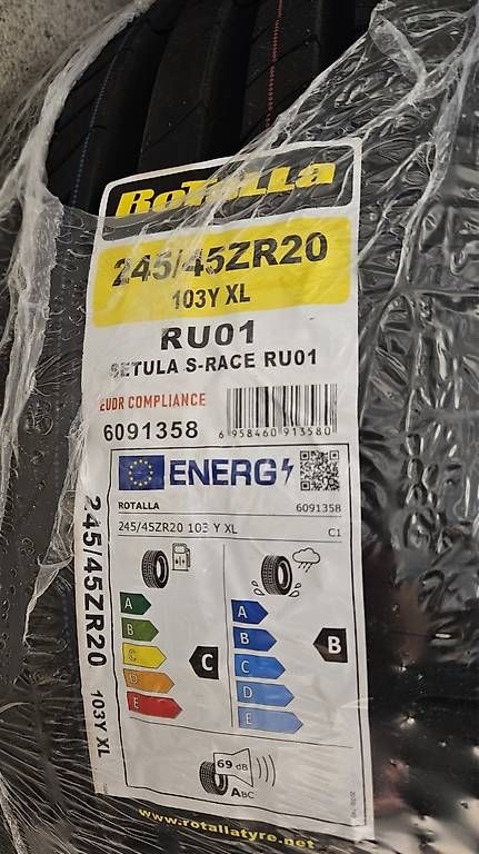 Pneumatici & Ruote complete: Autoreifen zu verkaufen – Usato da Schübelbach venduto da Pascal.M24 1