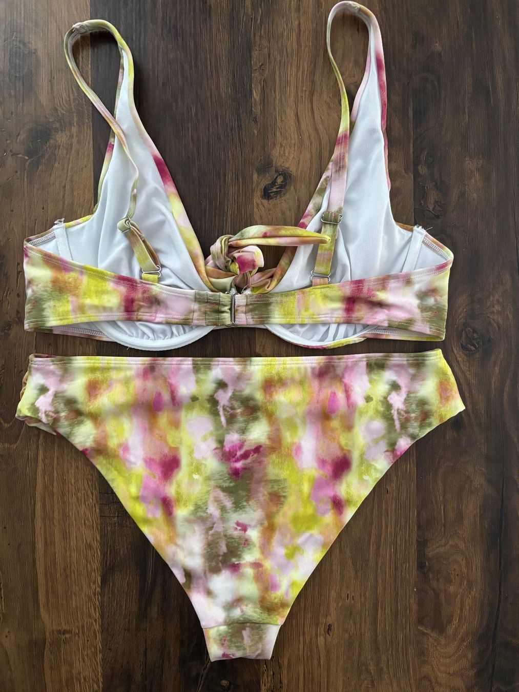 Costumi da bagno & Bikini: Schöner bunter bpc Bikini - Grösse 40/85B    Neu – Nuovo (secondo la descrizione) da Kleinandelfingen venduto da Baba23 1