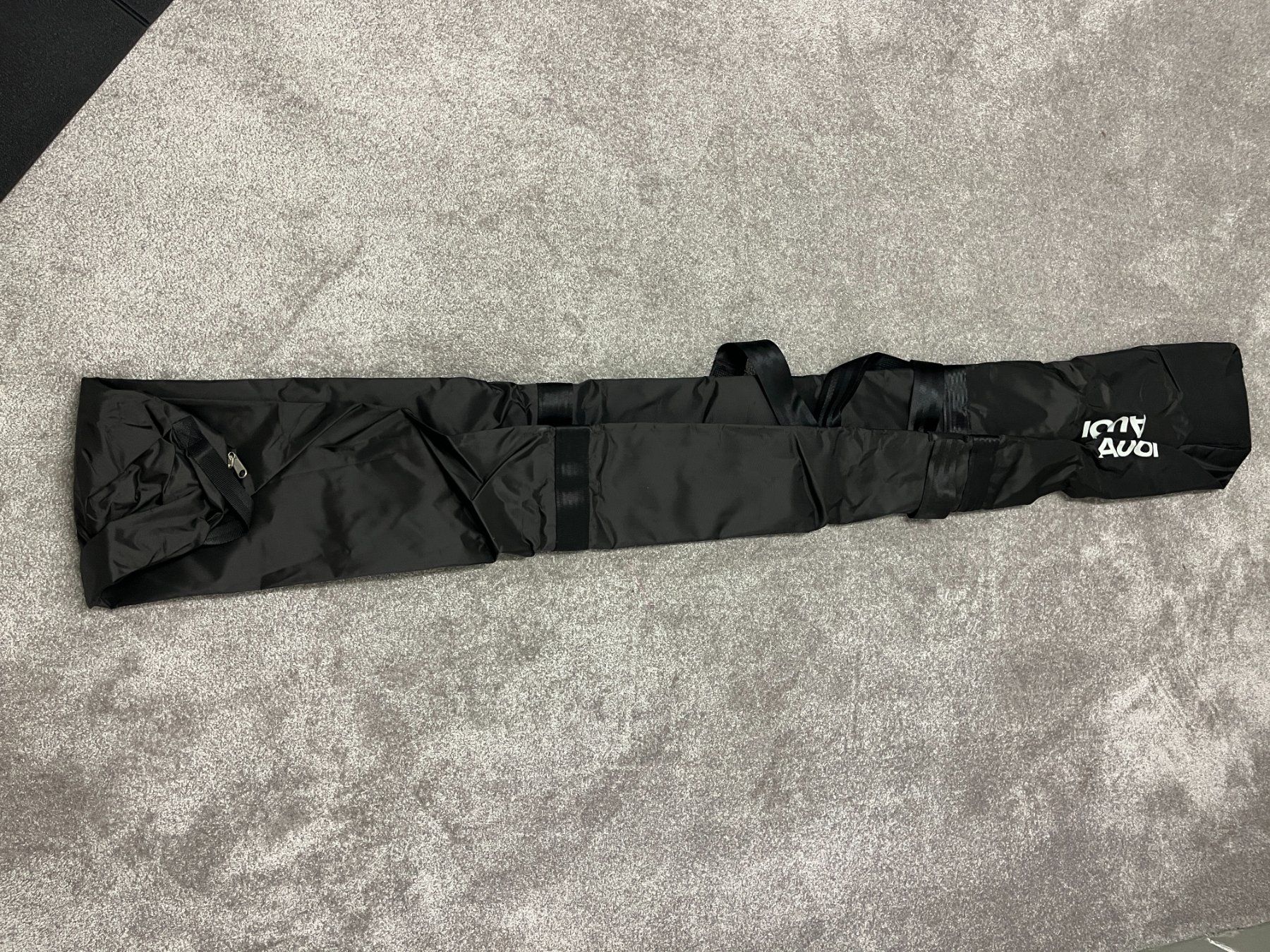 Audi Borse: Original Audi Skisack – Usato da Winterthur venduto da Sasell