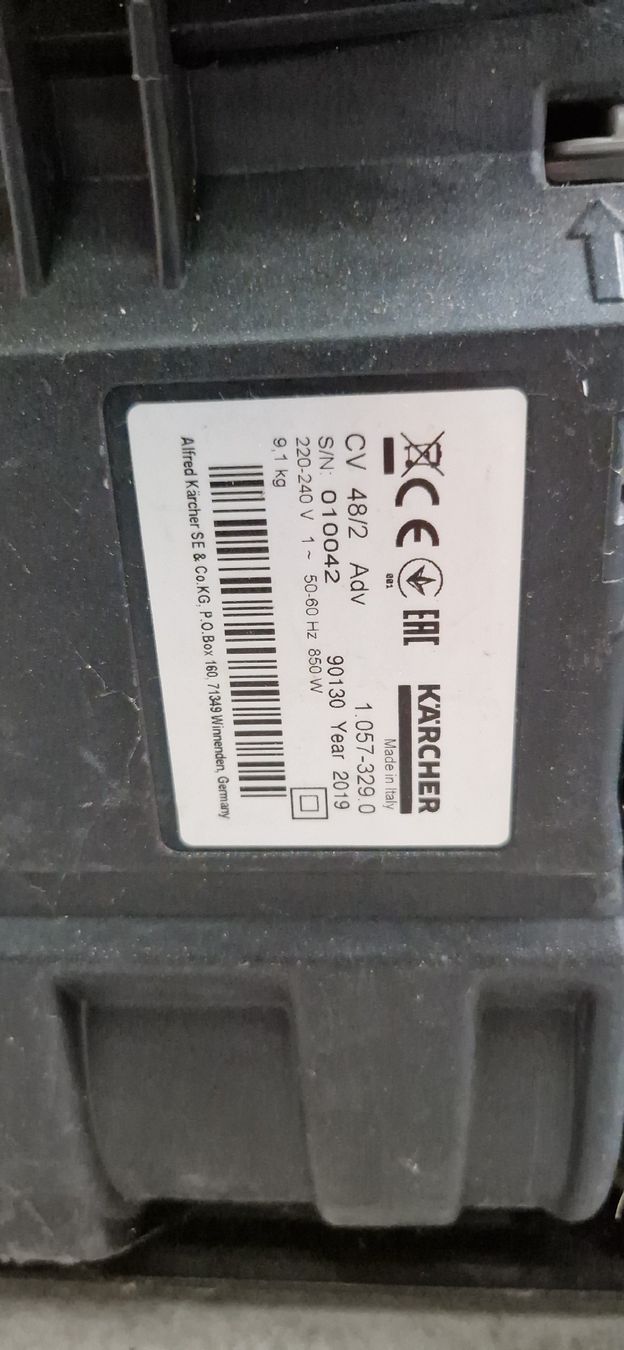 Kärcher Aspirapolveri & Accessori: Aspirobrosseur Karcher professionnel – Usato da St. Ursen venduto da cpi23 4