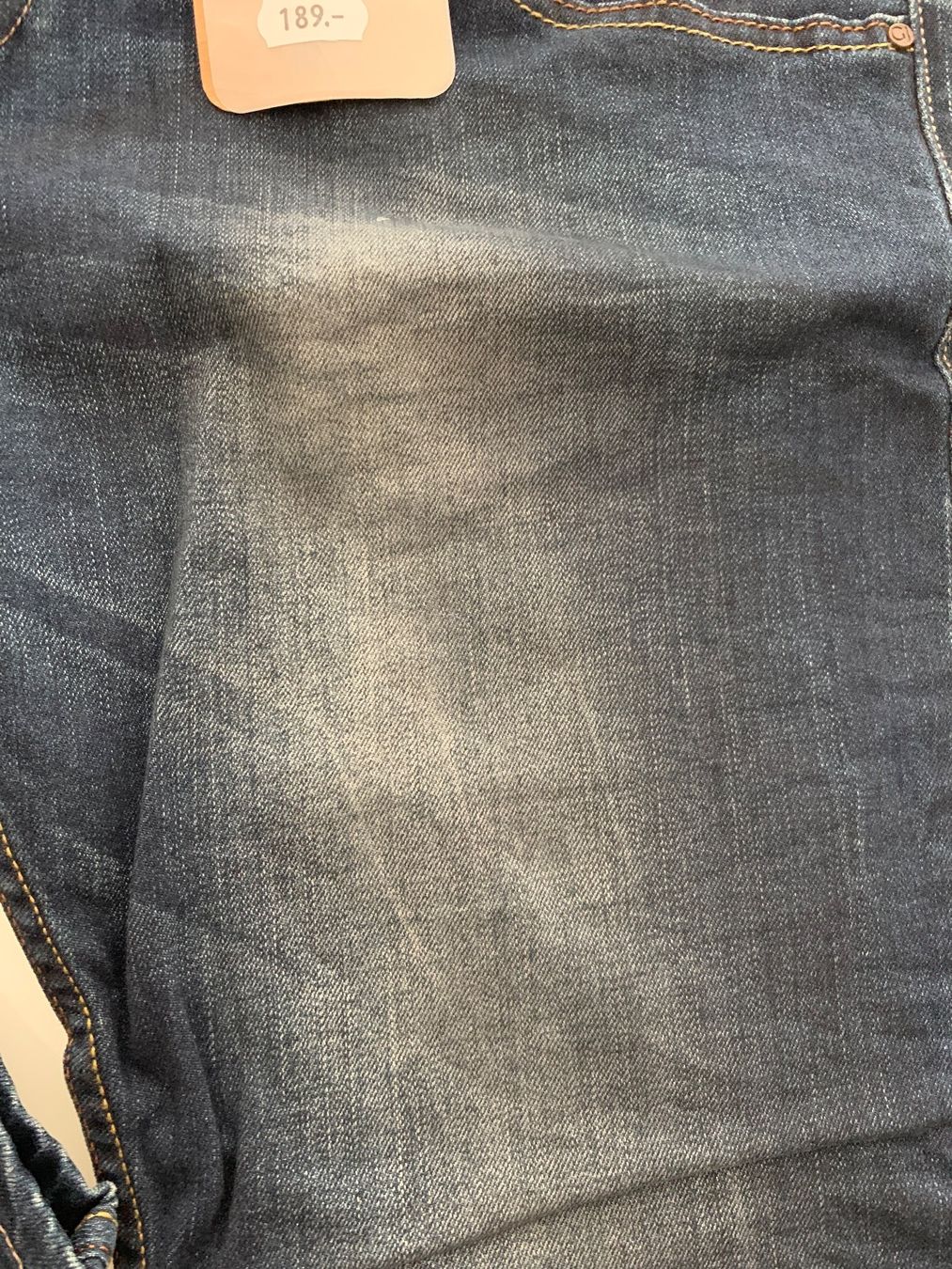 Jeans: Jeans – Nuovo e nell'imballaggio originale da Füllinsdorf venduto da Bambu2007 2