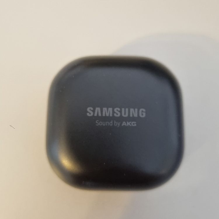 Samsung Kopfhörer: Samsung Kopfhörer Buds MODEL SM-R190EAR – Gebraucht aus Solothurn von ram_2fjh 1