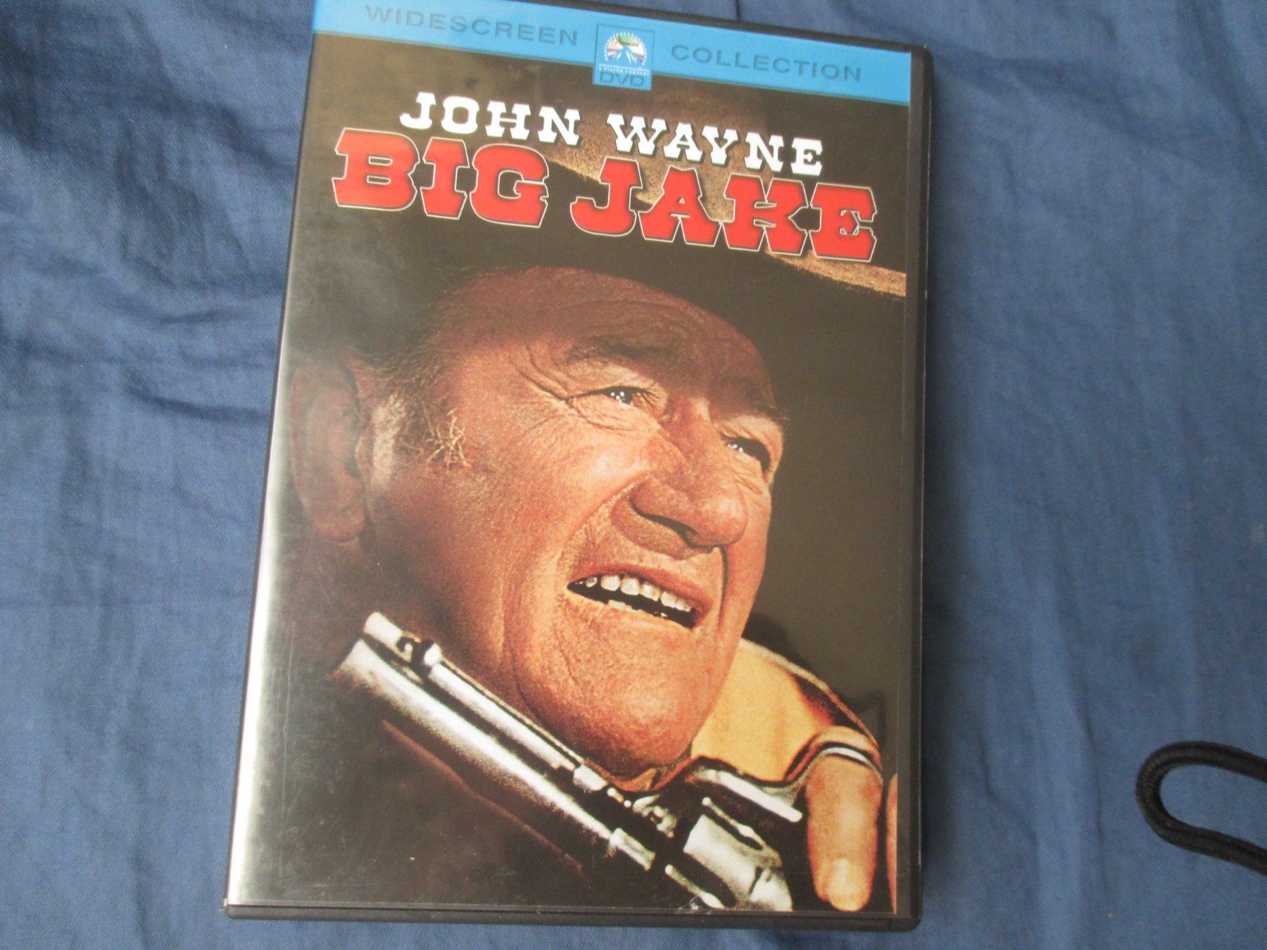 Tous les DVDs: Big Jake (John Wayne) – D'occasion à Colombier NE par Nevenma