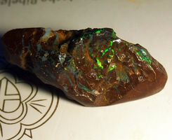 59,5 ct. Roher Koroitopal voller Funken!