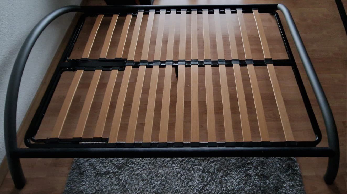Letti: Doppelbett Metall – Usato da Islikon venduto da EFH651 2