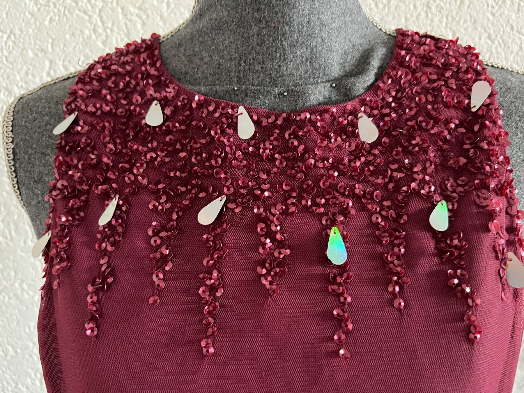 Blouses, T-shirts & Tops: Trägertop Croptop Gr XS – D'occasion à Frenkendorf par Style365 2