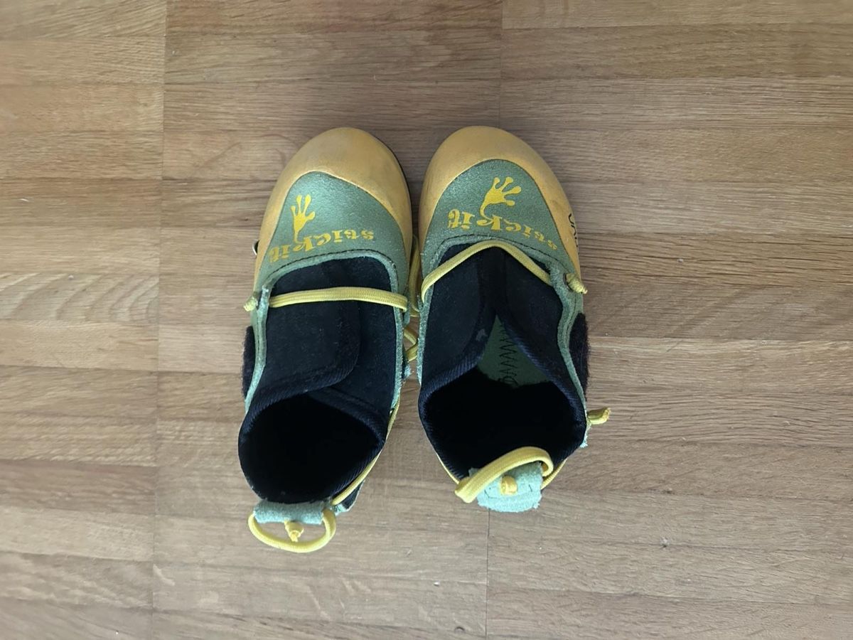 La Sportiva Scarpe per ragazzi: Kids climbing shoes – Nuovo (secondo la descrizione) da Luzern venduto da ata_g82t