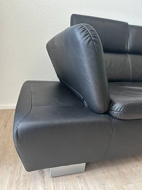 Divani: Modernes 2-Sitzer Sofa aus Kunstleder in Schwarz – Usato da Obernau venduto da Arche_Noah_Brocki 5