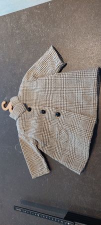 uraltes schadhaftes Puppenmänteli ca.26cm wie auf Fotos