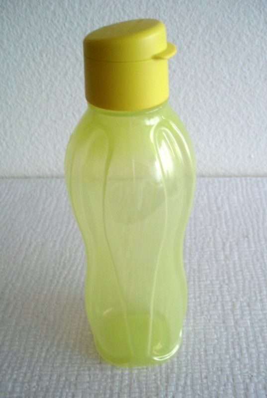 Tupperware Borracce & Thermos: 2 Tupperware Eco-Trinkflasche 750 ml. & 350 ml – Usato da Regensdorf venduto da anna059 1