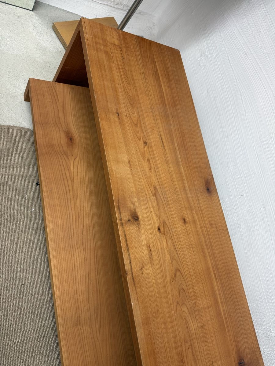 Panchine: 3 lange Bänke aus Kirschholz – Usato da Zürich venduto da Mothai 2