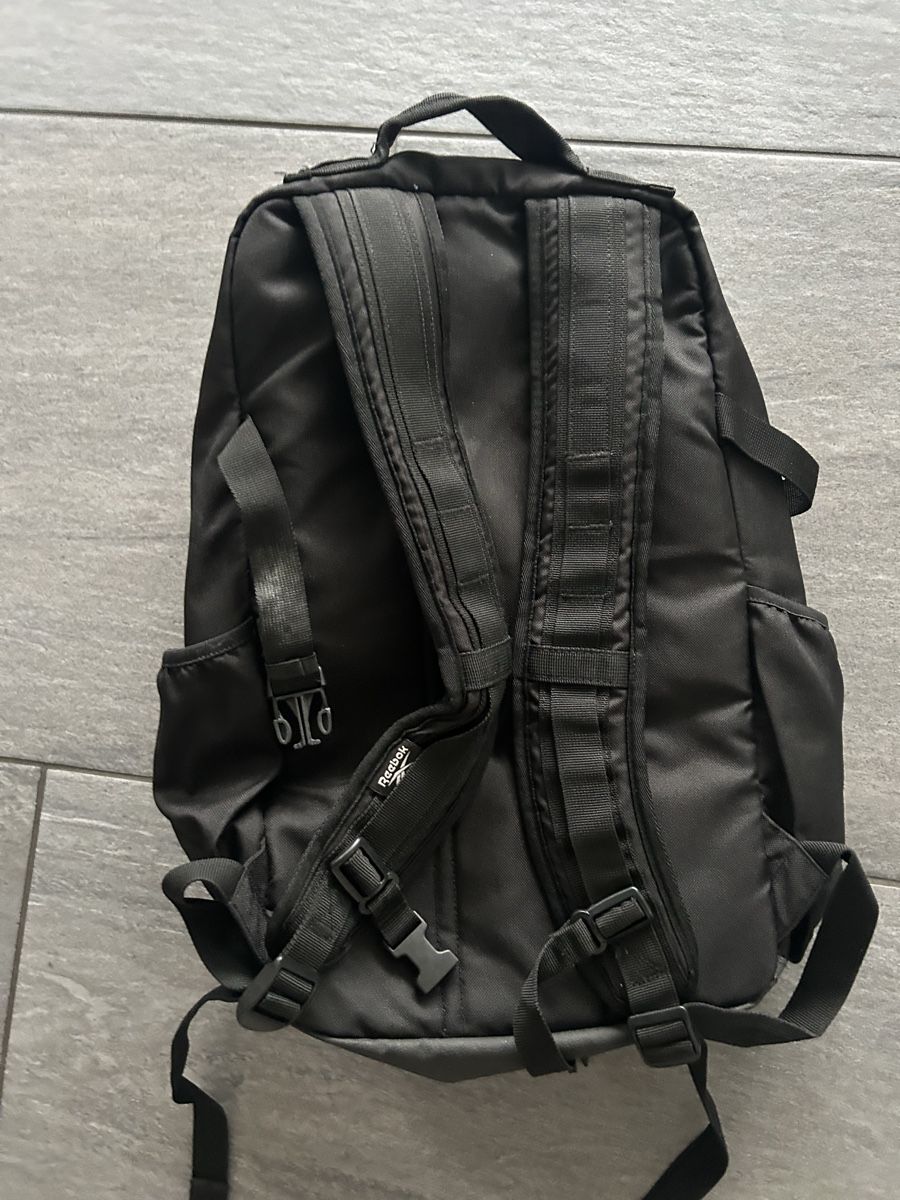 Reebok Zaini: Reebok Training Day Backpack 28L – Usato da Merenschwand venduto da ___niggi___ 5