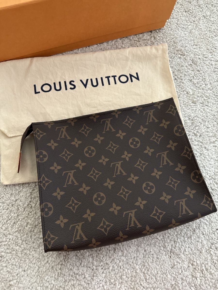 Louis Vuitton Custodie per cosmetici: Louis Vuitton toiletry pouch 26  – Nuovo e nell'imballaggio originale da Zürich venduto da ken_n7dn 6