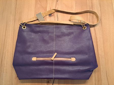 Handtasche violett NEU