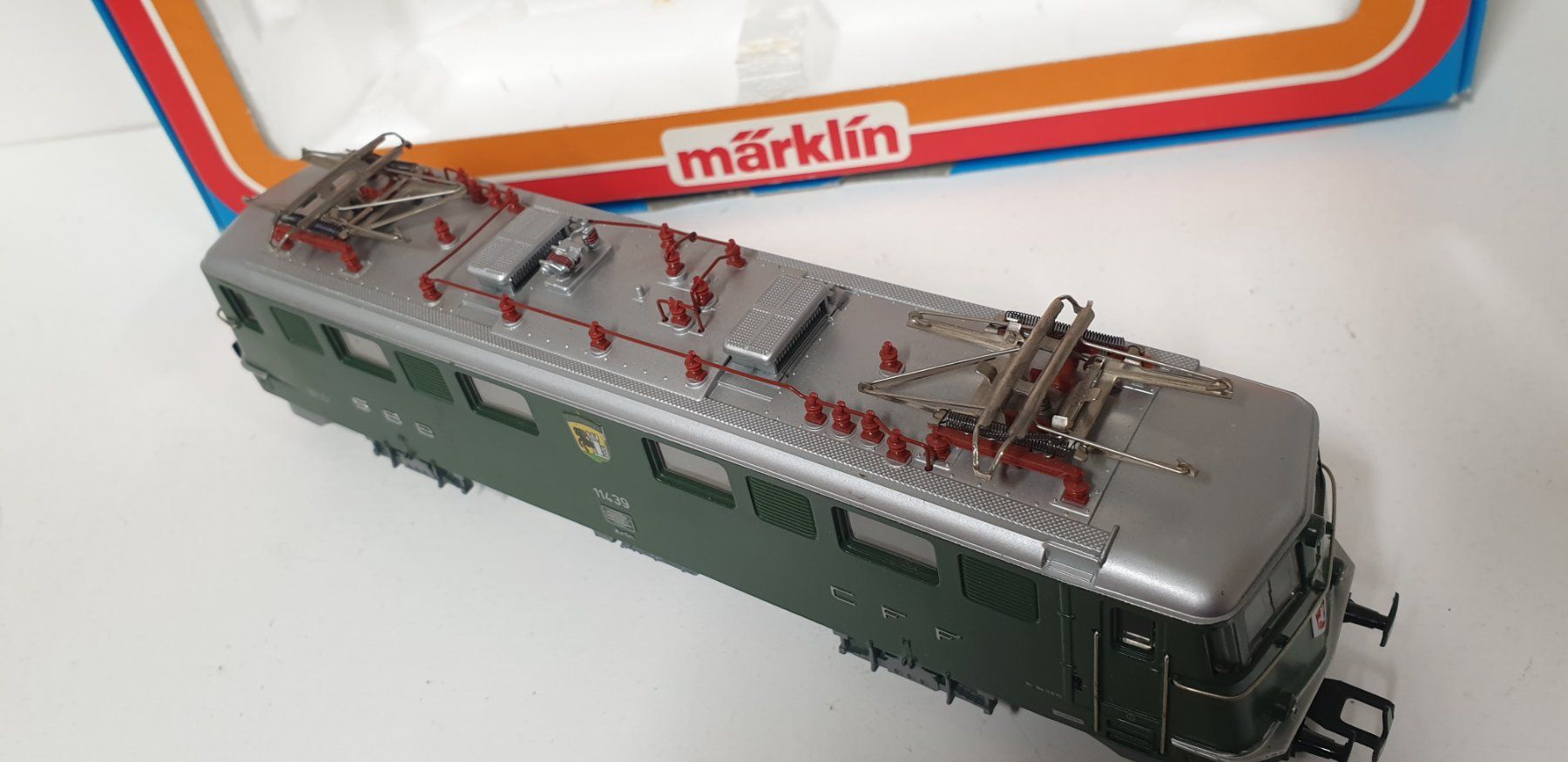 Märklin Modellini di ferrovie: Märklin SBB Ae6/6 H0/AC  3350 – Usato da Geroldswil venduto da TopTrain54 7