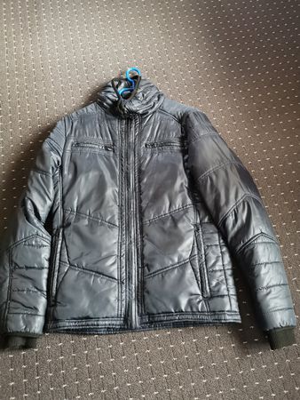 YESorNO Herren Winterjacke Gr. M Übergangsjacke
