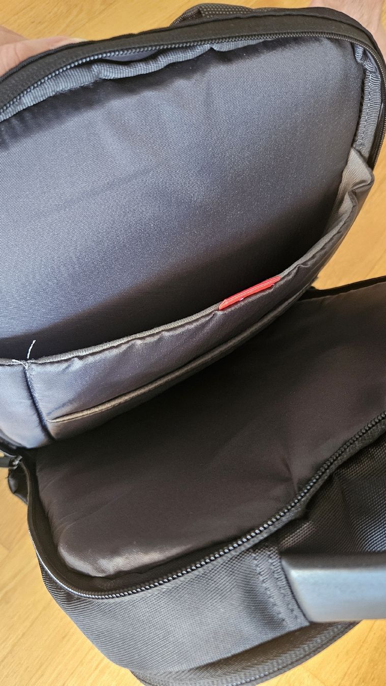 Lenovo Rucksäcke: ThinkPad Backpack Laptop Bag – Neu (gemäss Beschreibung) aus Zug von diana.bee 3