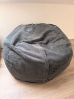 Sitzsack Cord grau gross gebraucht im guten Zustand