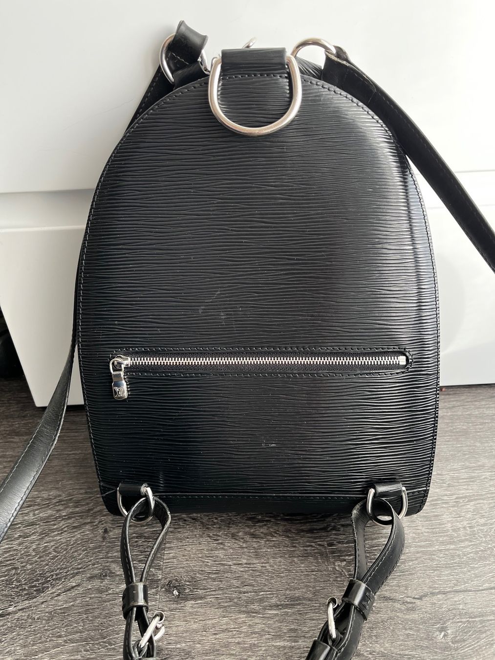 Louis Vuitton Zaini: Louis Vuitton Sac à dos Mabillon en cuir Epi – Usato da La Plaine venduto da Biliblue