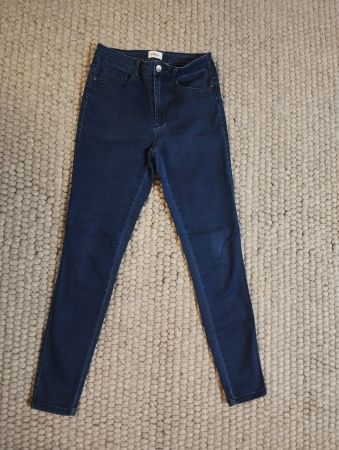 Jeans Marke Only Gr. M/30, neu