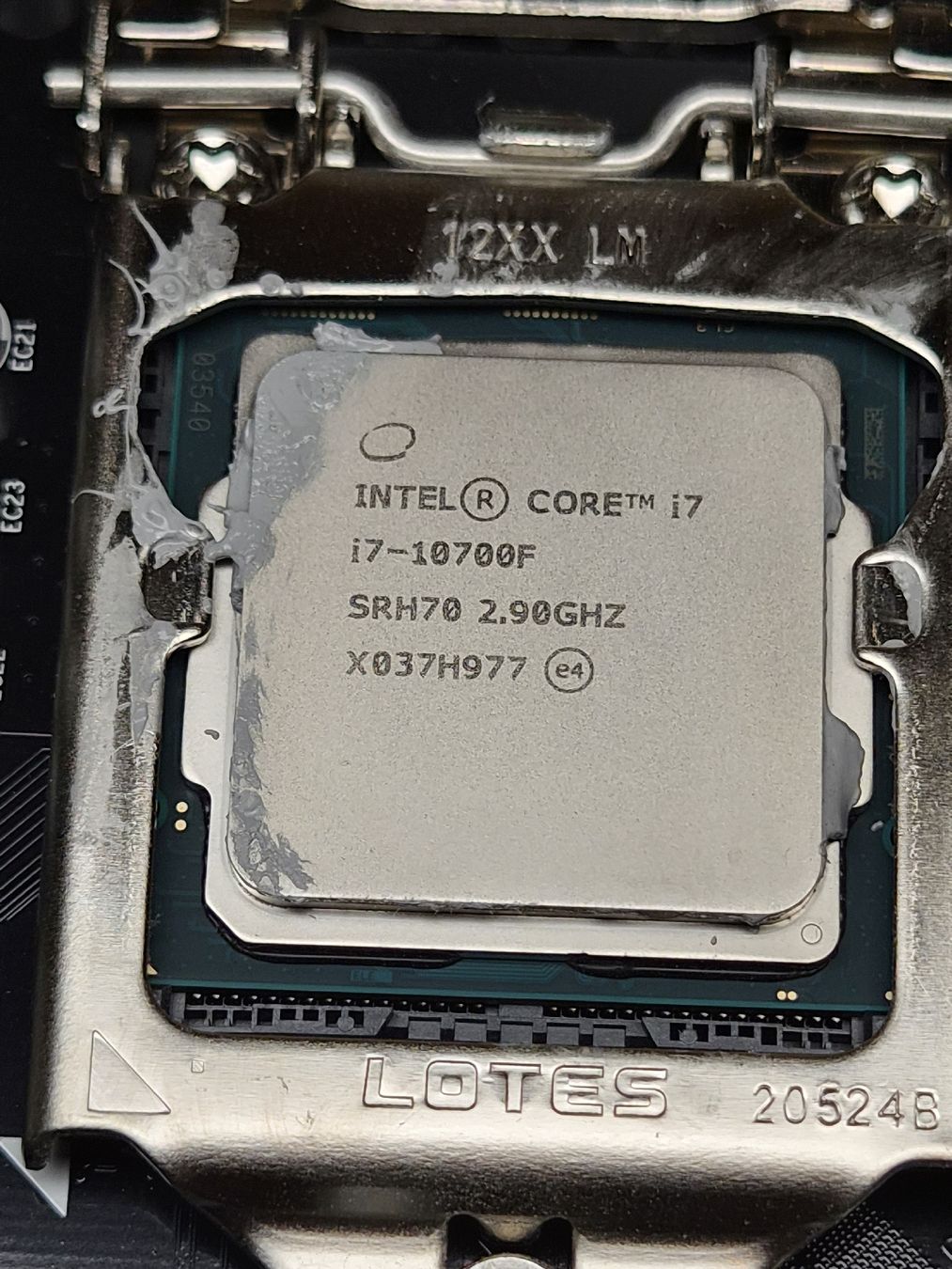 Medion PC: Intel Core i7-10700F + Medion Engineer X10 B460 Board +Water – Usato da Schaffhausen venduto da P3ntiumii 1
